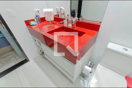 Casa à venda com 154m², 3 quartos e 2 vagasBanheiro Suíte