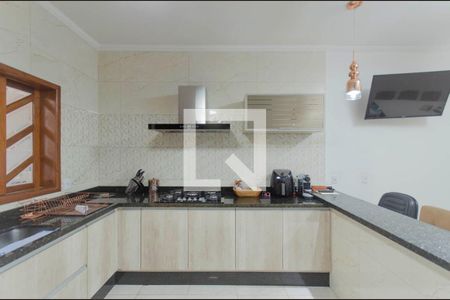 Casa à venda com 154m², 3 quartos e 2 vagasCozinha
