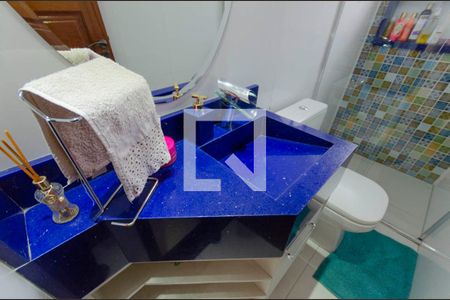 Casa à venda com 154m², 3 quartos e 2 vagasBanheiro
