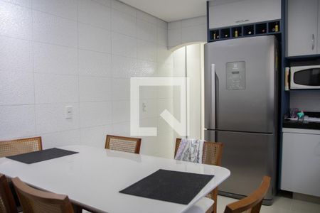 Casa à venda com 190m², 3 quartos e 2 vagasCozinha
