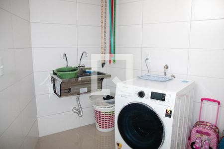 Casa à venda com 190m², 3 quartos e 2 vagasÁrea de Serviço