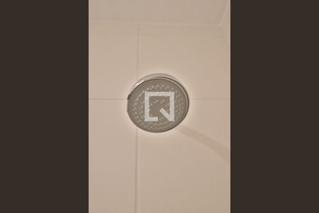 Banheiro de kitnet/studio à venda com 1 quarto, 24m² em Sumarezinho, São Paulo