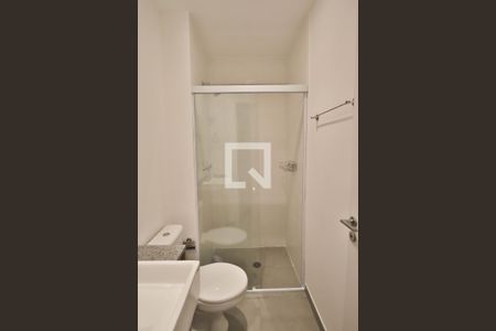 Banheiro de kitnet/studio à venda com 1 quarto, 24m² em Sumarezinho, São Paulo