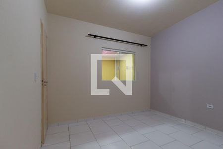 Quarto 1 de casa para alugar com 2 quartos, 44m² em Campo de Santana, Curitiba