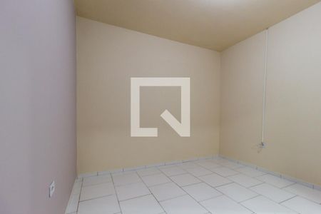 Quarto 1 de casa para alugar com 2 quartos, 44m² em Campo de Santana, Curitiba
