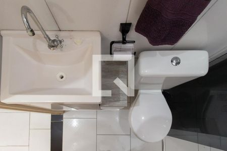 Casa para alugar com 44m², 2 quartos e 1 vaga Casa para alugar com 44m², 2 quartos e 1 vagaDetalhe banheiro