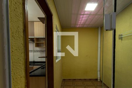 Vista do Quarto 1 de casa para alugar com 2 quartos, 44m² em Campo de Santana, Curitiba