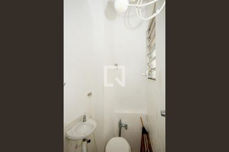 Apartamento à venda com 170m², 3 quartos e 1 vaga Apartamento à venda com 170m², 3 quartos e 1 vagaBanheiro de Serviço