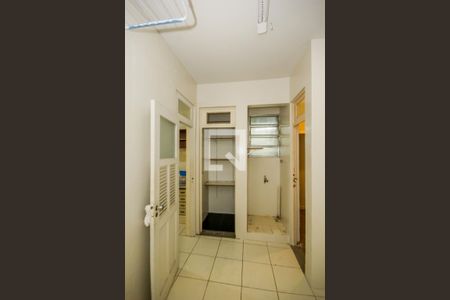 Apartamento à venda com 170m², 3 quartos e 1 vaga Apartamento à venda com 170m², 3 quartos e 1 vagaÁrea de Serviço