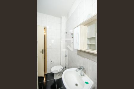 Apartamento à venda com 170m², 3 quartos e 1 vaga Apartamento à venda com 170m², 3 quartos e 1 vagaBanheiro Social