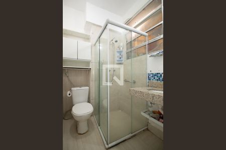 Apartamento à venda com 105m², 2 quartos e sem vaga Apartamento à venda com 105m², 2 quartos e sem vagaBanheiro da Suíte