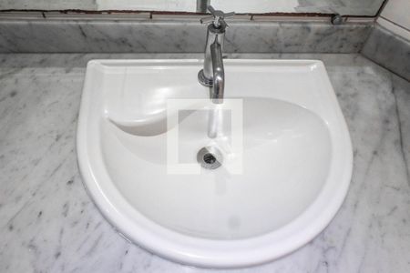 Apartamento para alugar com 145m², 3 quartos e 2 vagasBanheiro 1