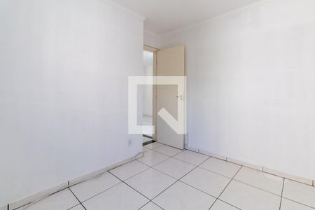 Quarto 2 de apartamento para alugar com 2 quartos, 44m² em Jardim Presidente Dutra, Guarulhos