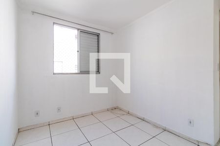 Quarto 2 de apartamento para alugar com 2 quartos, 44m² em Jardim Presidente Dutra, Guarulhos