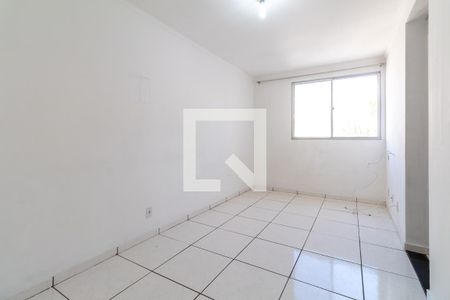 Sala de apartamento para alugar com 2 quartos, 44m² em Jardim Presidente Dutra, Guarulhos