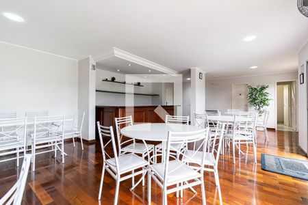 Apartamento à venda com 75m², 3 quartos e 1 vaga Apartamento à venda com 75m², 3 quartos e 1 vagaÁrea comum - Salão de festas