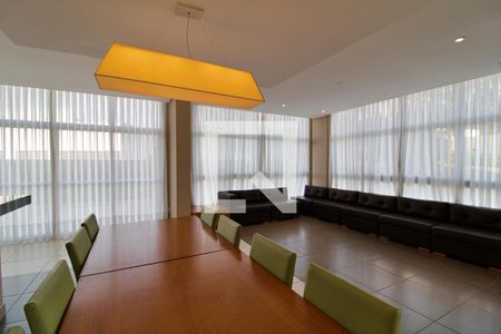 Apartamento à venda com 47m², 2 quartos e 1 vaga Apartamento à venda com 47m², 2 quartos e 1 vagaÁrea comum - Salão de festas