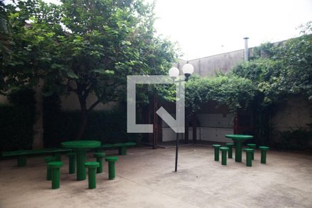 Apartamento à venda com 47m², 2 quartos e sem vagaÁrea comum - Churrasqueira