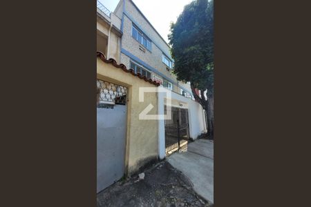 Apartamento para alugar com 55m², 2 quartos e 1 vagaFachada