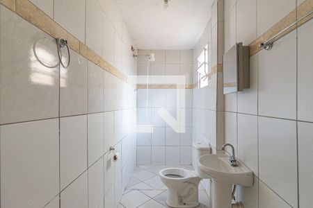 Banheiro de casa para alugar com 1 quarto, 30m² em Jardim Roberto, Osasco