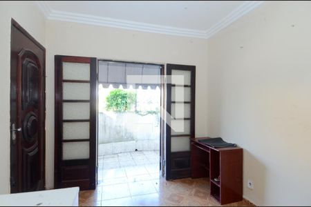 Sala de casa para alugar com 2 quartos, 79m² em Jardim Vila Galvão, Guarulhos