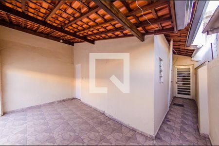 Casa à venda com 74m², 2 quartos e sem vagaGaragem