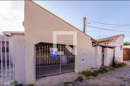Casa à venda com 74m², 2 quartos e sem vagaFachada