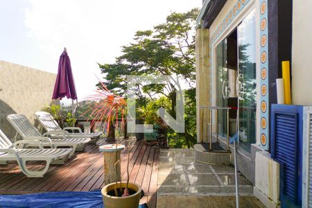 Casa de condomínio à venda com 700m², 5 quartos e 2 vagasÁrea Externa - Piscina