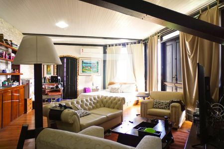 Casa de condomínio à venda com 700m², 5 quartos e 2 vagasSuíte 4