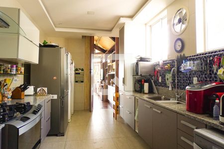 Casa de condomínio à venda com 700m², 5 quartos e 2 vagasCozinha