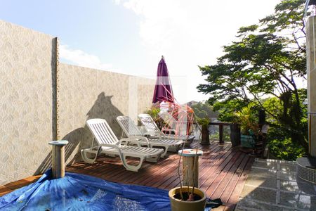 Casa de condomínio à venda com 700m², 5 quartos e 2 vagasÁrea Externa - Piscina