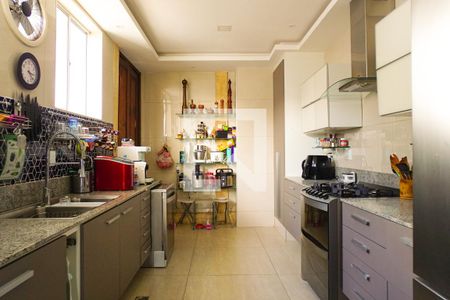 Casa de condomínio à venda com 700m², 5 quartos e 2 vagasCozinha