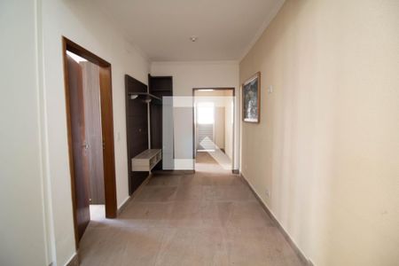 Corredor de casa para alugar com 2 quartos, 60m² em Jardim Valéria, Guarulhos