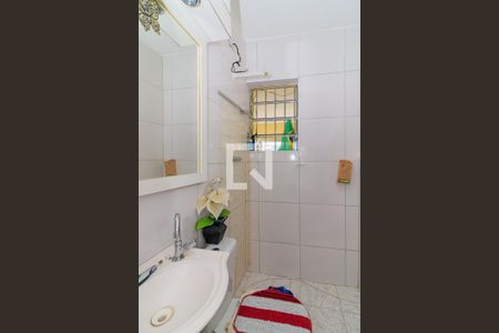 Casa para alugar com 160m², 4 quartos e 3 vagas Casa para alugar com 160m², 4 quartos e 3 vagasBanheiro 1