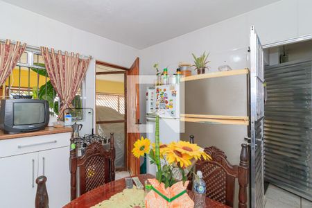 Casa para alugar com 160m², 4 quartos e 3 vagas Casa para alugar com 160m², 4 quartos e 3 vagasCozinha