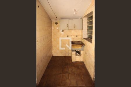 Casa à venda com 120m², 5 quartos e 1 vagaÁrea de Serviço