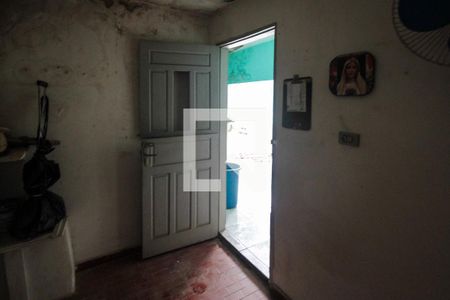 Casa à venda com 120m², 5 quartos e 1 vagaÁrea de Serviço