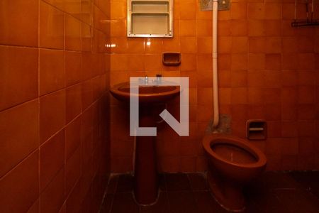 Casa à venda com 120m², 5 quartos e 1 vagaBanheiro