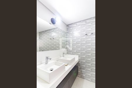 Apartamento à venda com 120m², 3 quartos e 3 vagasBanheiro da Suíte 3