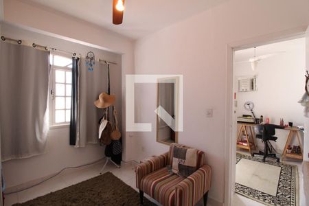 Casa de condomínio à venda com 550m², 4 quartos e 4 vagasCloset - Quarto 1