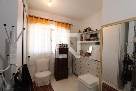 Casa de condomínio à venda com 550m², 4 quartos e 4 vagasCloset - Suíte