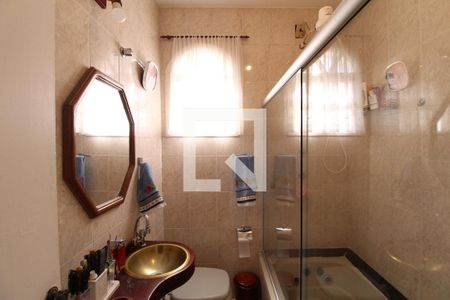 Casa de condomínio à venda com 550m², 4 quartos e 4 vagasBanheiro Social