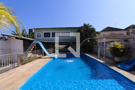 Casa de condomínio à venda com 550m², 4 quartos e 4 vagasPiscina