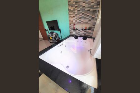 Casa para alugar com 132m², 2 quartos e 2 vagas Casa para alugar com 132m², 2 quartos e 2 vagasQuarto 2 - Suíte