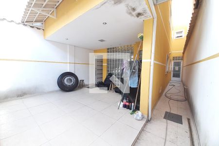 Casa para alugar com 132m², 2 quartos e 2 vagas Casa para alugar com 132m², 2 quartos e 2 vagasGaragem