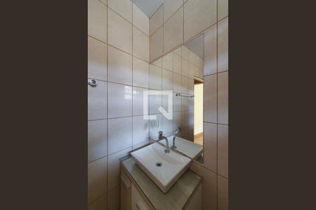 Banheiro da suíte de casa à venda com 2 quartos, 90m² em Cambuci, São Paulo