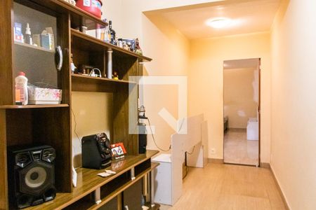 Casa à venda com 110m², 2 quartos e 1 vagaHall