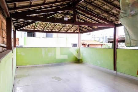 Casa à venda com 110m², 2 quartos e 1 vagaTerraço