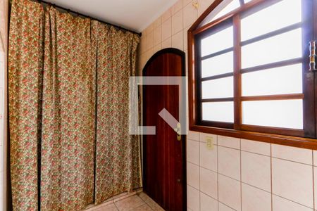 Casa à venda com 254m², 3 quartos e 2 vagasÁrea de serviço