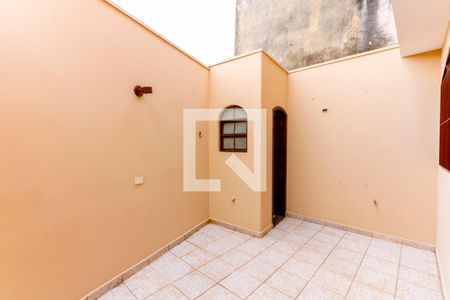 Casa à venda com 254m², 3 quartos e 2 vagasQuintal